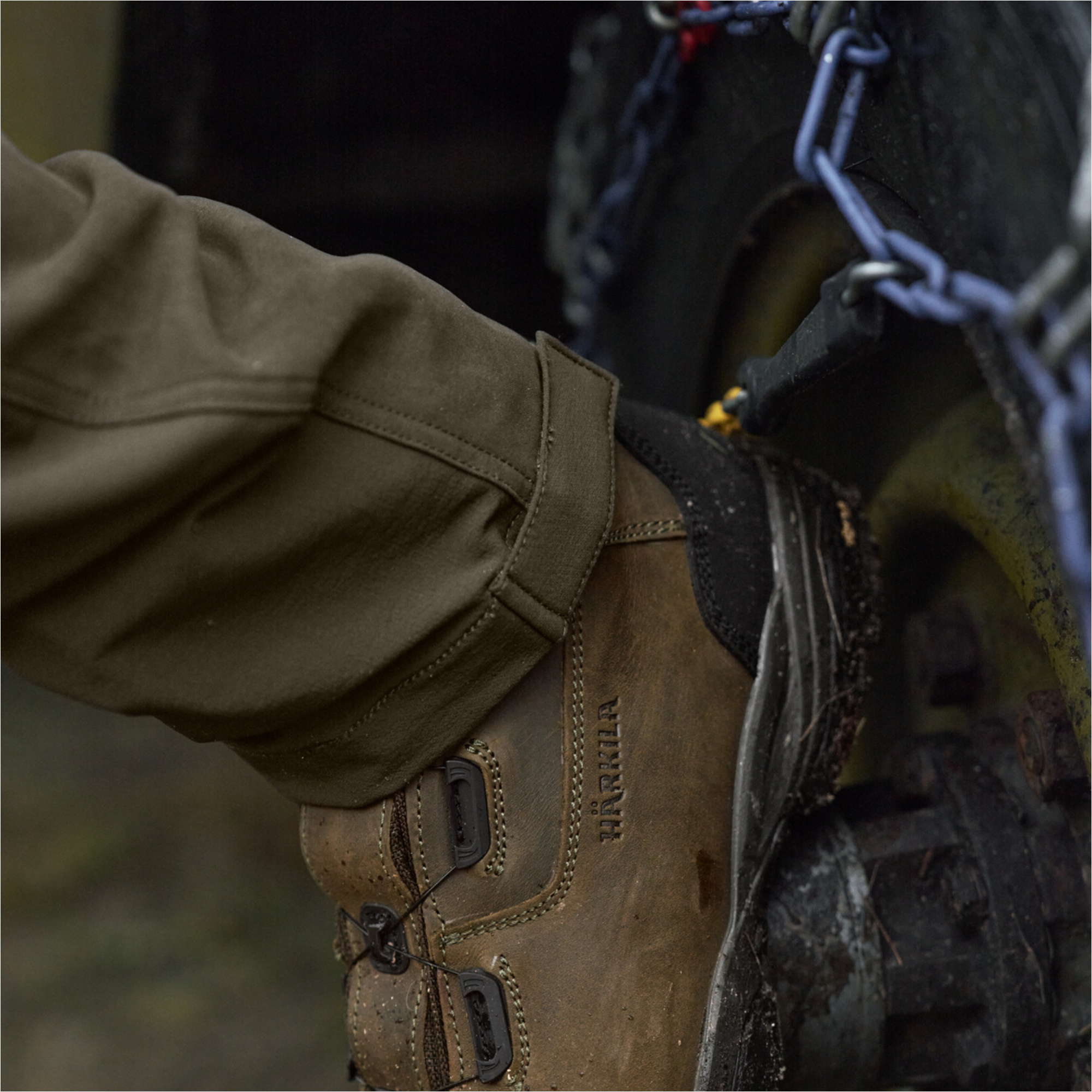 2025 Harkila Herren Berg Hose 1072801710 - Weide Grün / Brown